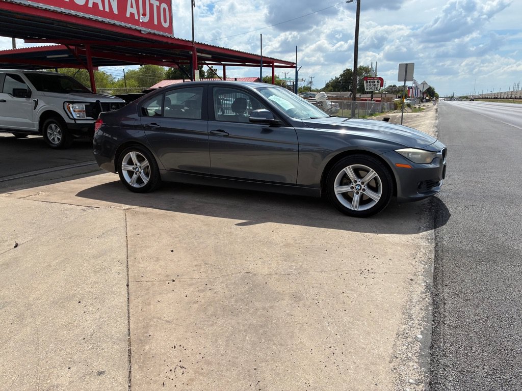 Used 2014 BMW 328i xDrive Sedan AWD/4WD image 1