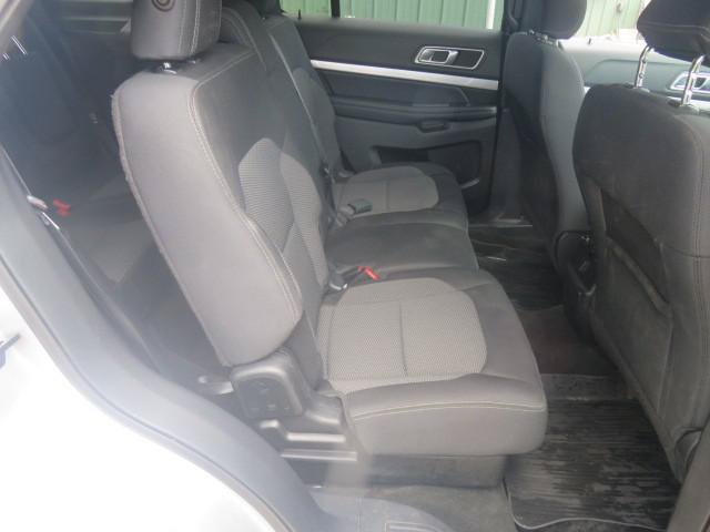 Used 2017 Ford Explorer XLT AWD/4WD image 22
