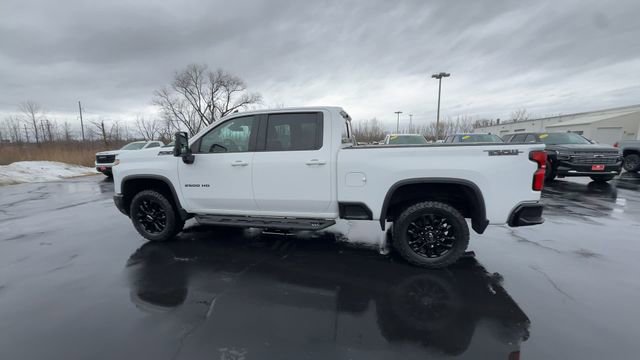 Used 2025 Chevrolet Silverado 2500 LT w/ Trail Boss Package image 6