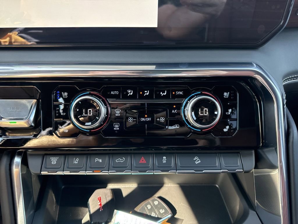 New 2026 GMC Sierra 2500 Denali Ultimate AWD/4WD image 20