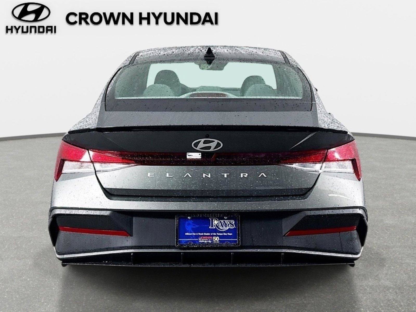 New 2026 Hyundai Elantra Sport FWD image 6