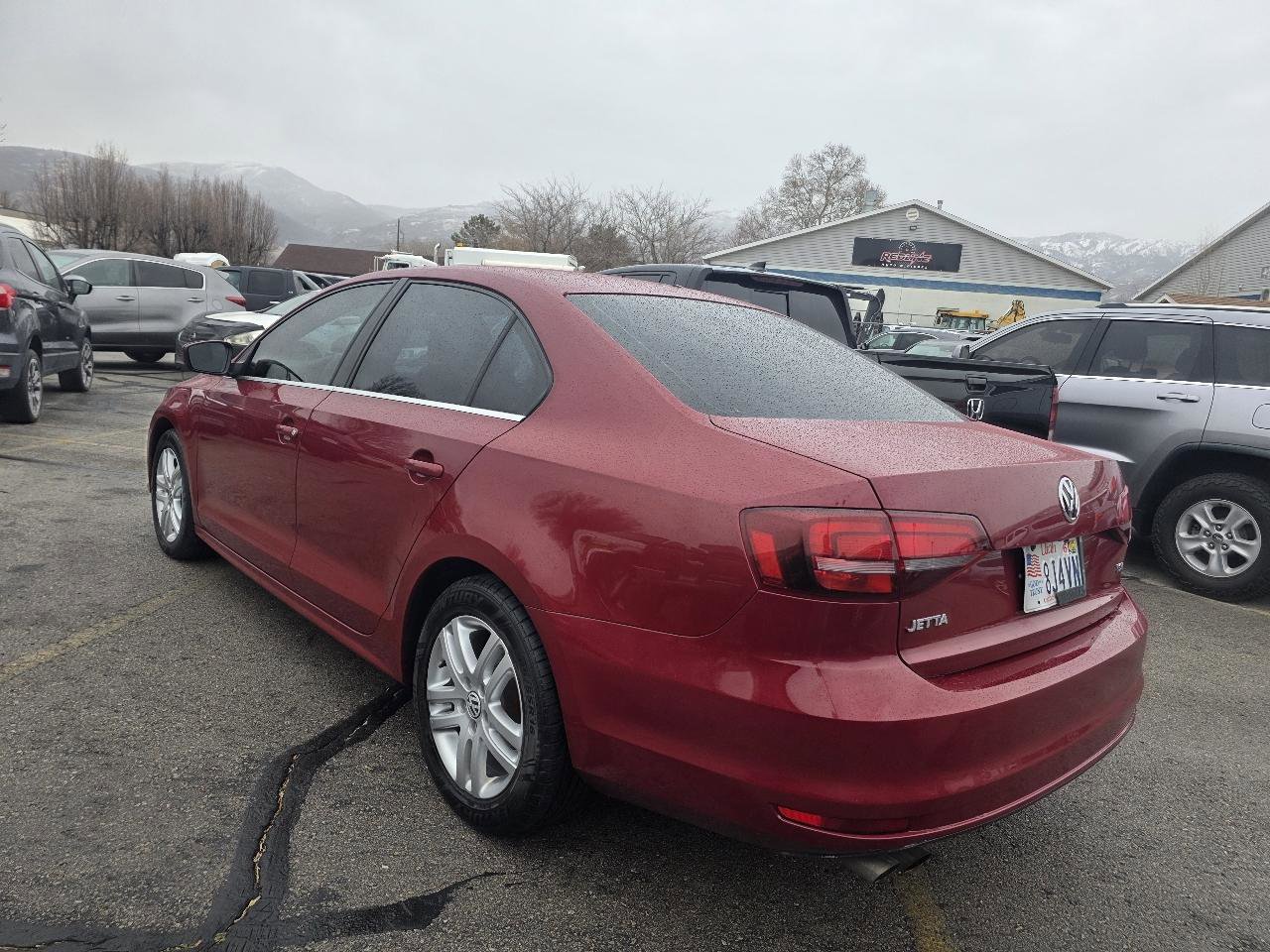 Used 2017 Volkswagen Jetta S image 3