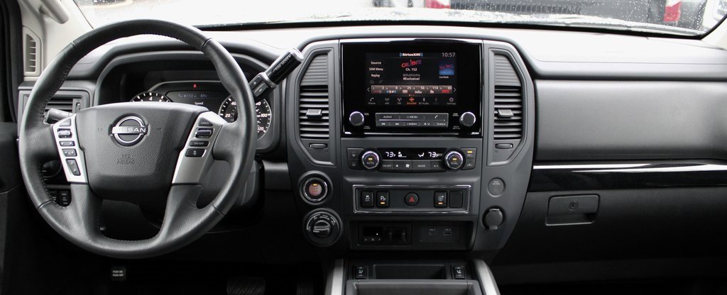 Certified 2024 Nissan Titan SV w/ SV Convenience Package image 27