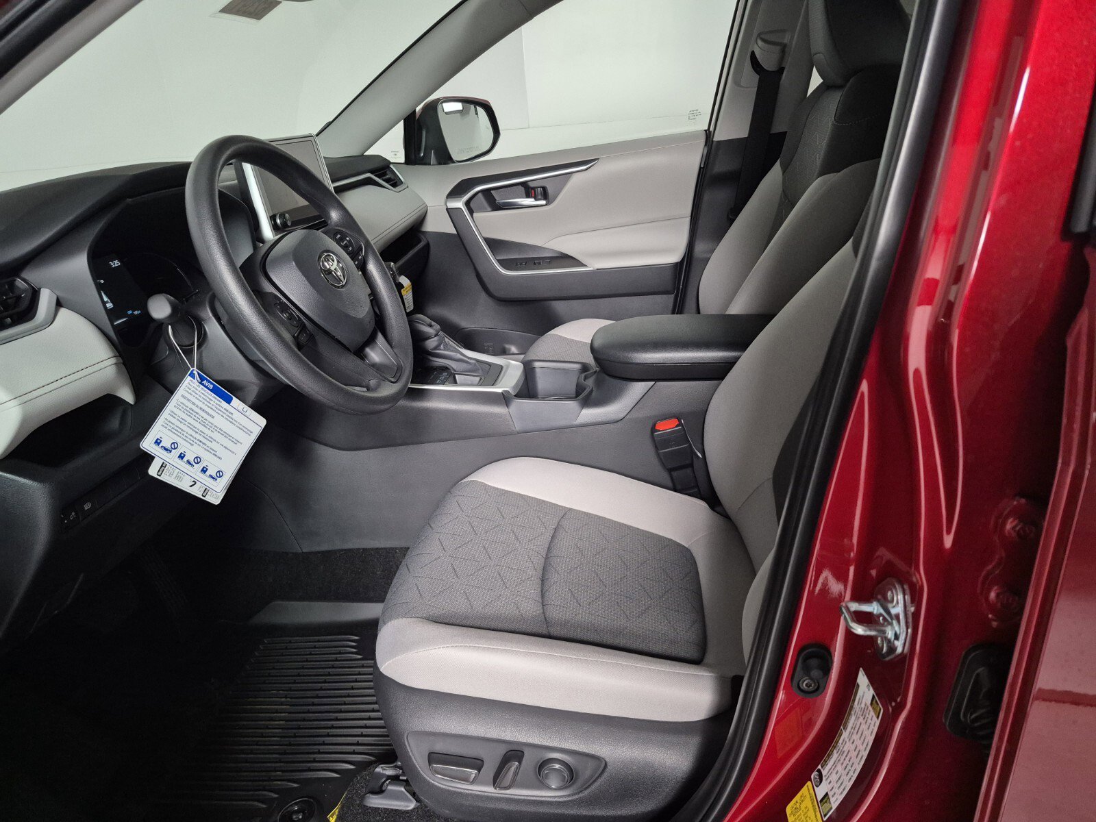 New 2025 Toyota RAV4 XLE image 14