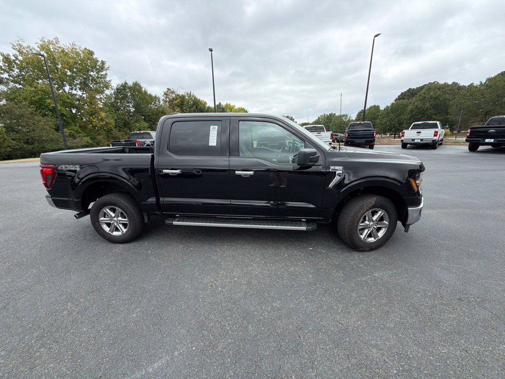 Used 2025 Ford F150 XLT w/ Equipment Group 301A Standard AWD/4WD image 17