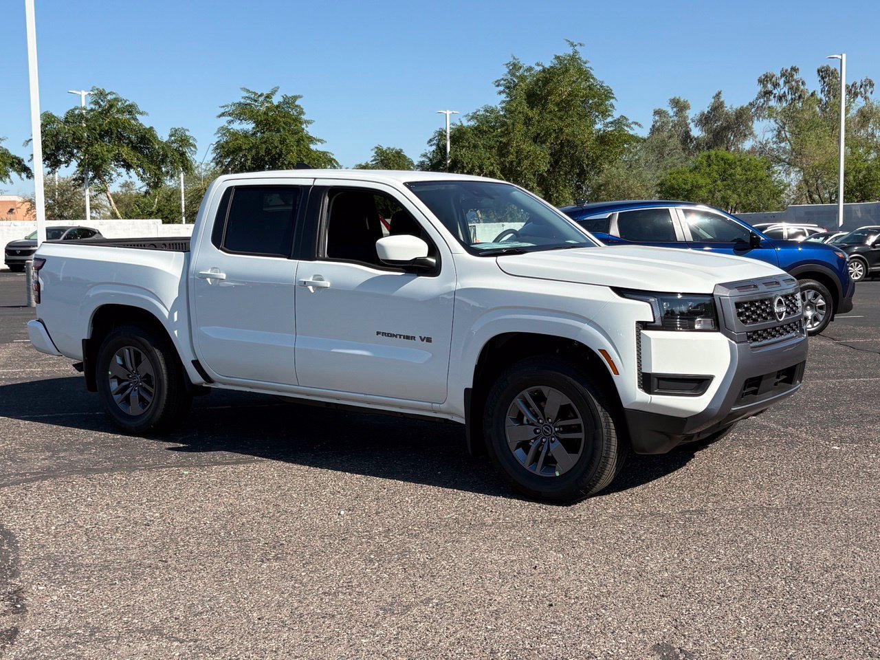 New 2027 Nissan Frontier SV RWD image 8