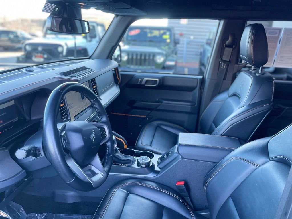 Used 2024 Ford Bronco Badlands image 12