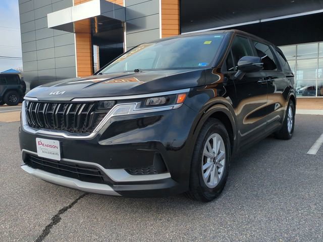 Used 2022 Kia Carnival LX image 8