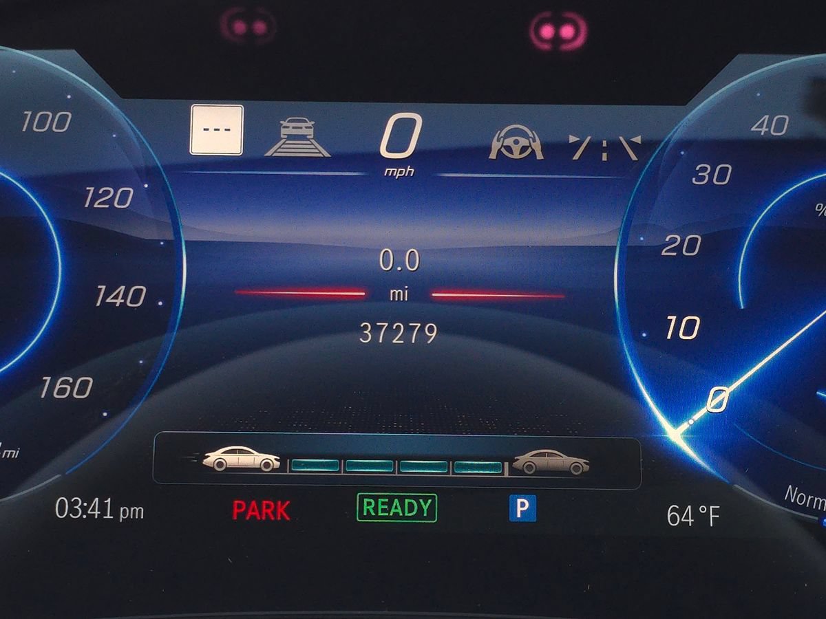 Used 2023 Mercedes-Benz EQS 580 4MATIC Sedan image 38