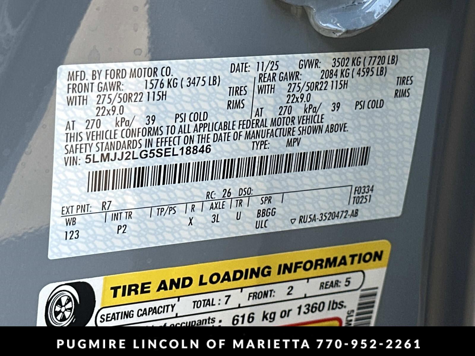 New 2025 Lincoln Navigator Reserve w/ Jet Appearance Package AWD/4WD image 38