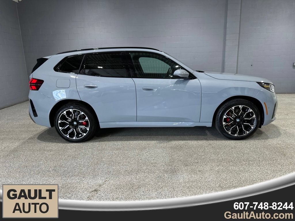 New 2026 BMW X3 xDrive30i w/ Premium Package AWD/4WD image 2