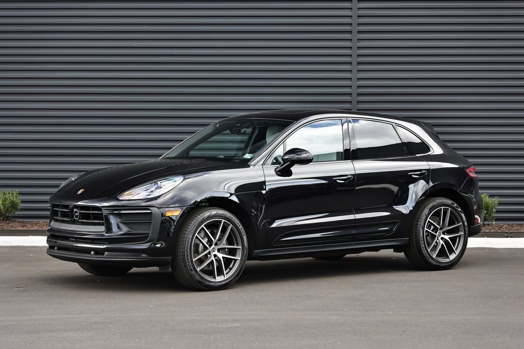 New 2026 Porsche Macan image 1