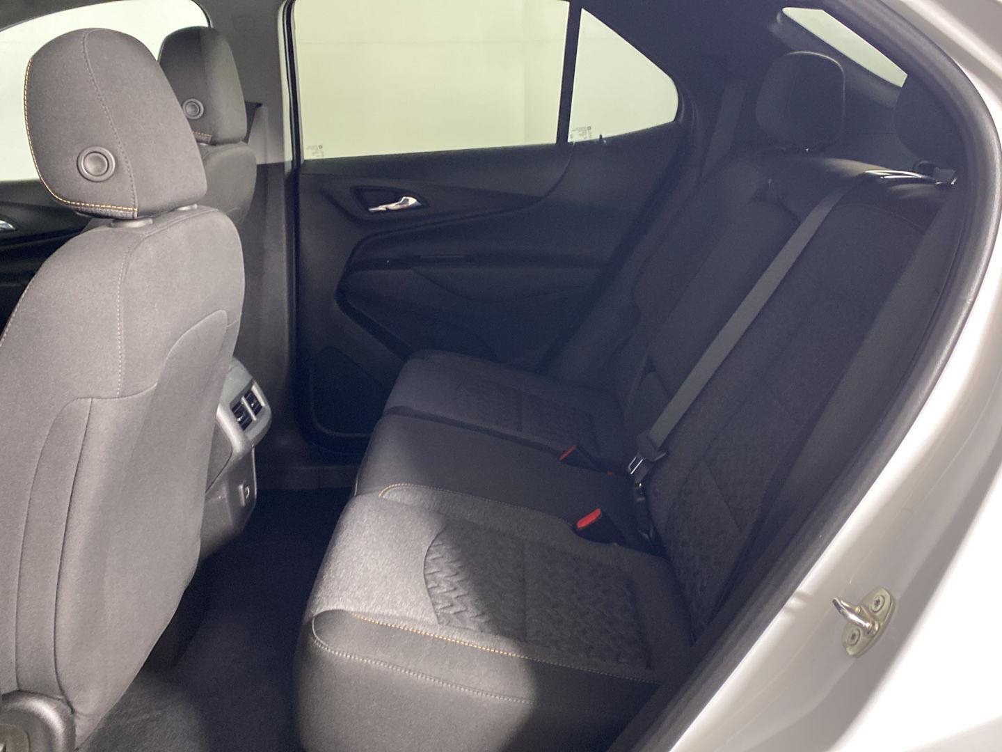 Used 2023 Chevrolet Equinox LT AWD/4WD image 17
