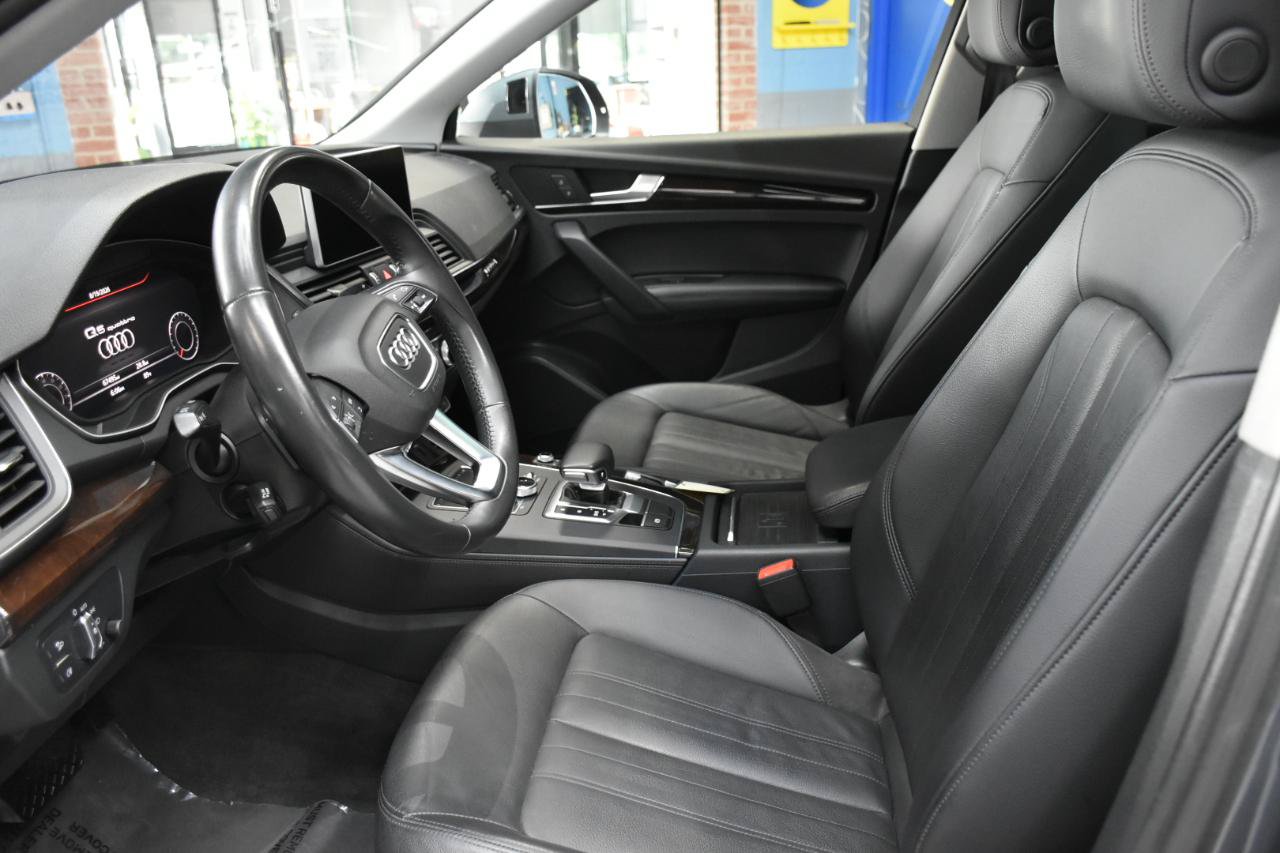 Used 2019 Audi Q5 2.0T Premium Plus w/ Premium Plus Package AWD/4WD image 40