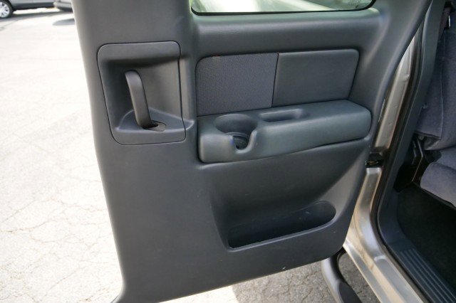 Used 2001 GMC Sierra 3500 4x4 Extended Cab image 29