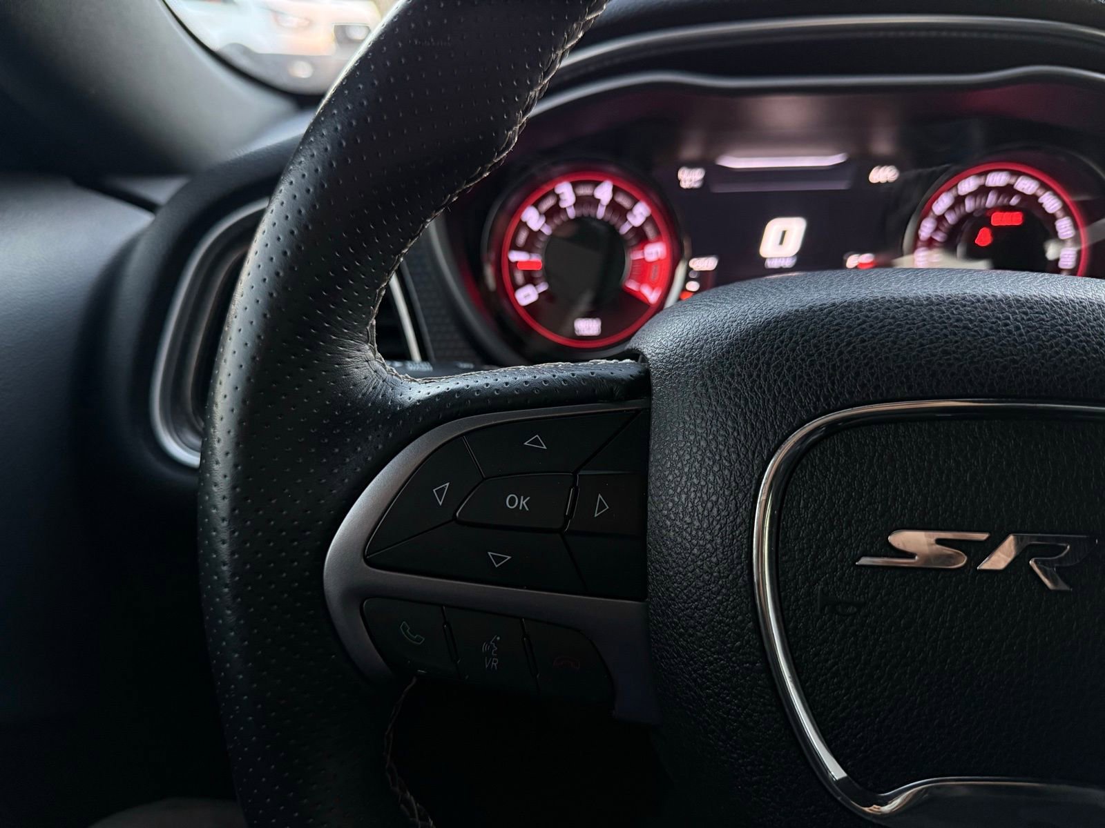 Used 2015 Dodge Challenger SRT Hellcat image 46