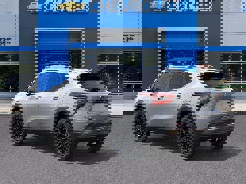 New 2025 Chevrolet Trax ACTIV w/ Driver Confidence Package image 3