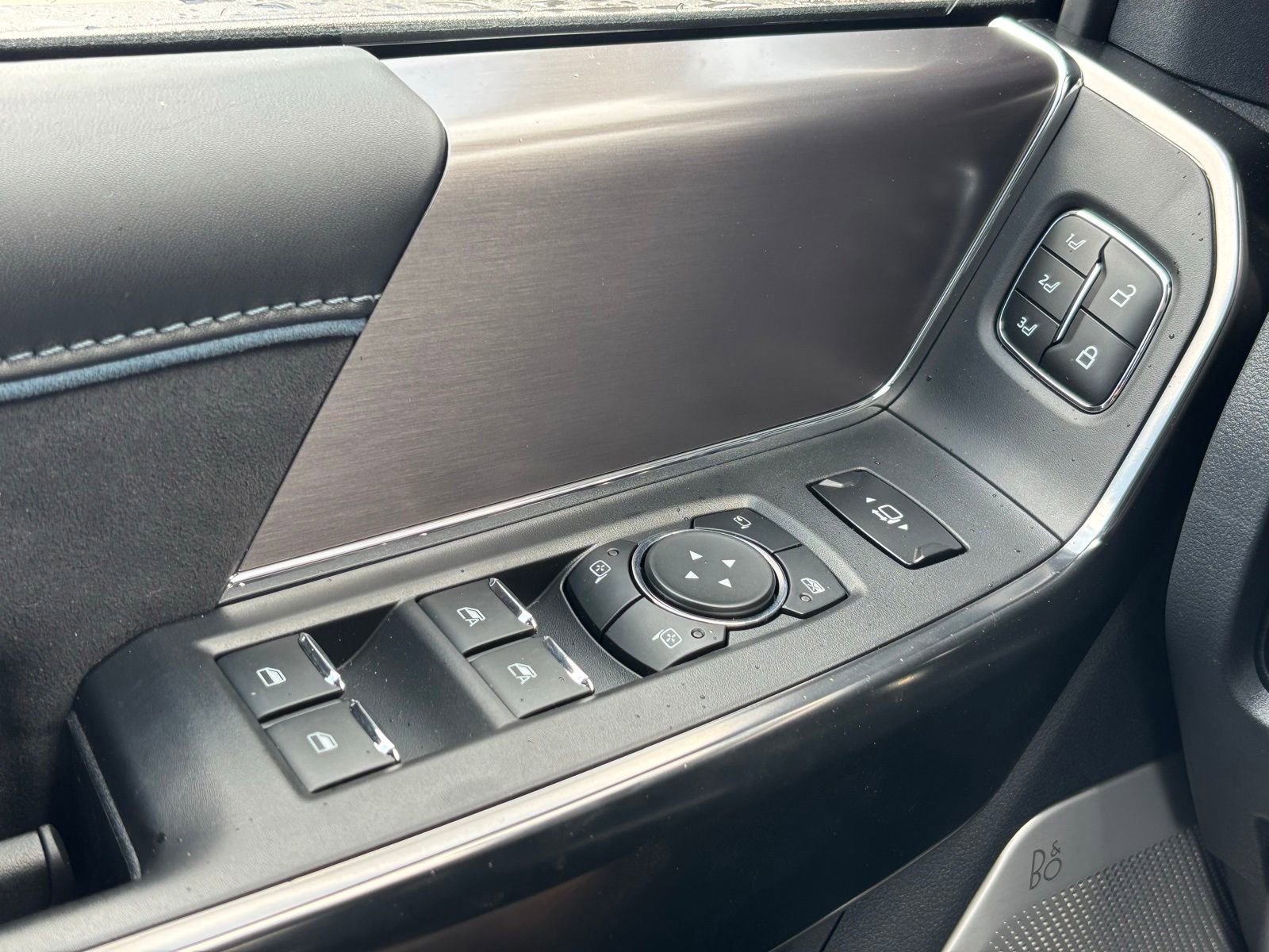 New 2026 Ford F350 Platinum AWD/4WD image 14