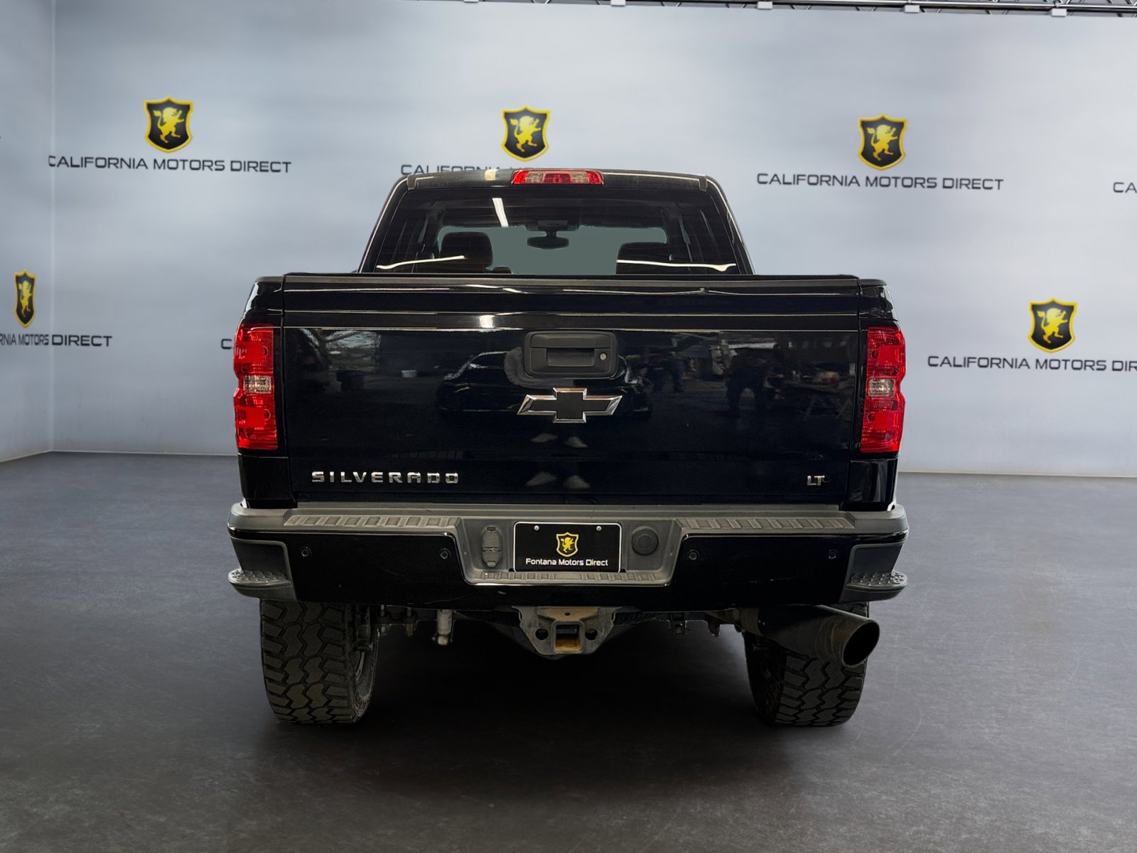 Used 2016 Chevrolet Silverado 2500 LT w/ Midnight Edition image 4