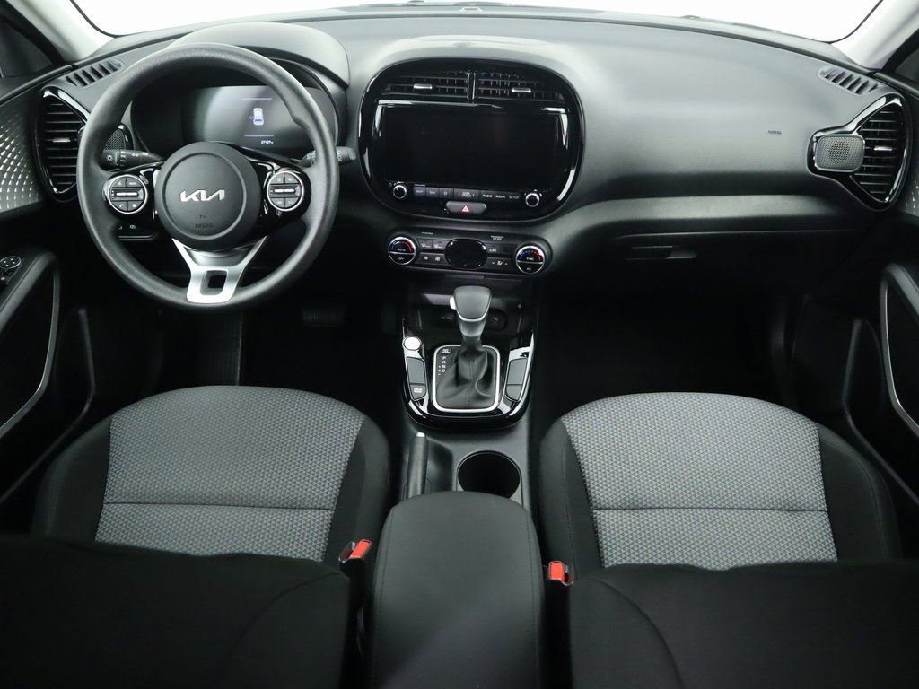 Used 2023 Kia Soul S image 13