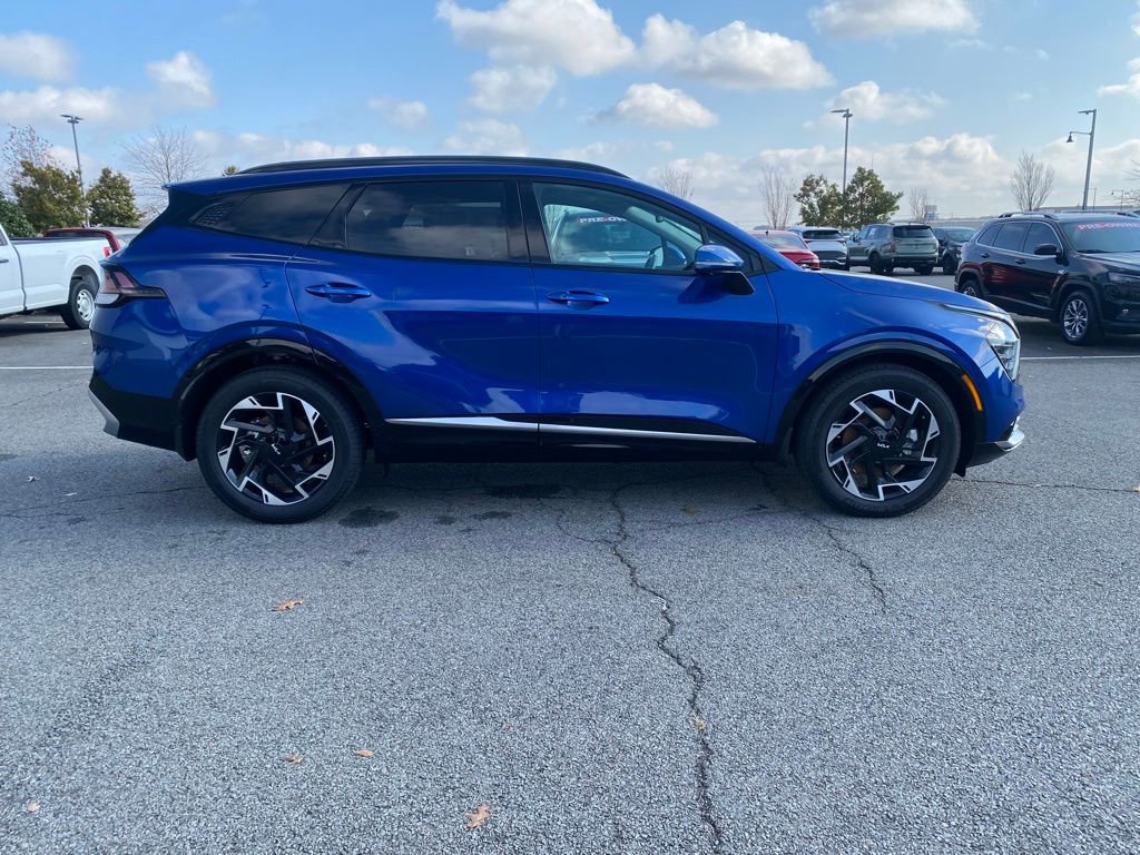 New 2025 Kia Sportage SX image 8