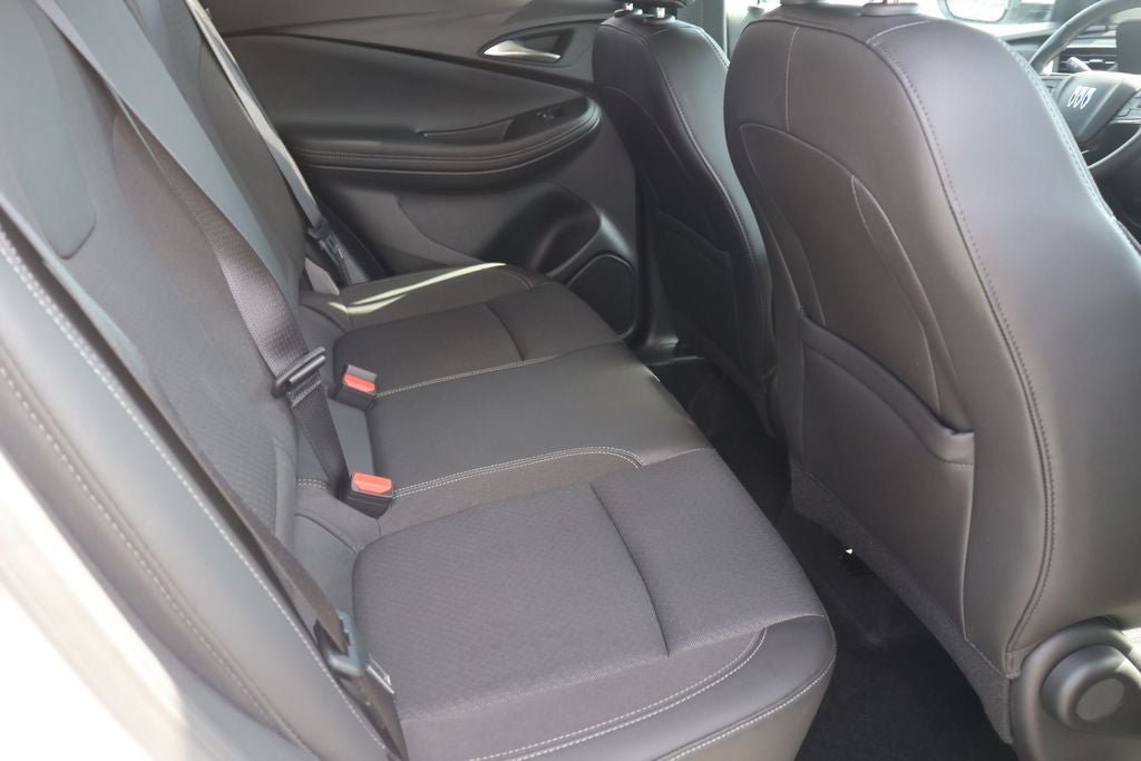 Used 2025 Buick Encore GX Preferred FWD image 17