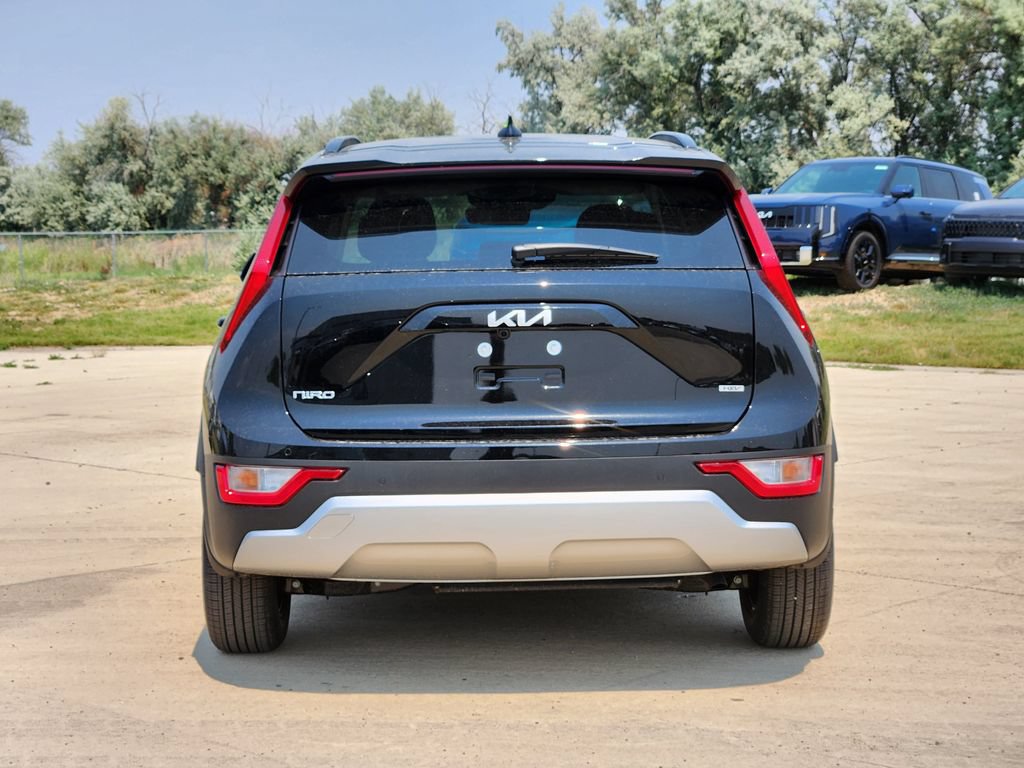 New 2026 Kia Niro EX FWD image 11