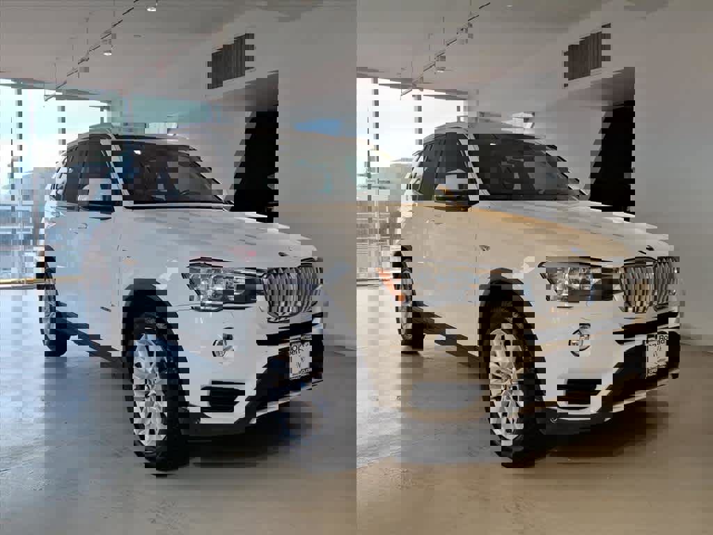 Used 2016 BMW X3 xDrive28i image 3