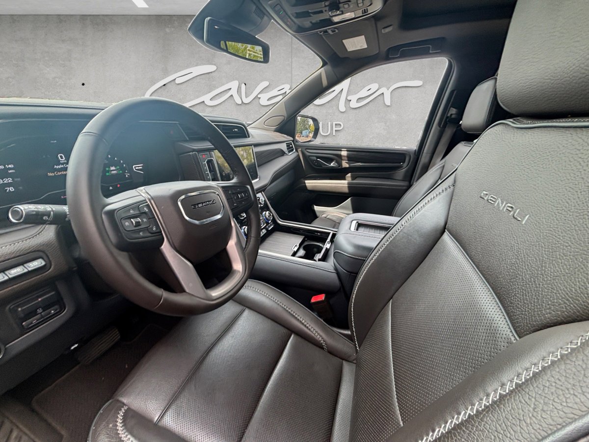 Used 2023 GMC Yukon XL Denali w/ Max Trailering Package RWD image 23