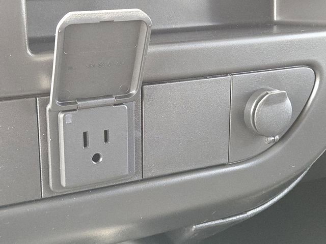 New 2026 GMC Savana 2500 w/ Driver Convenience Package RWD image 7
