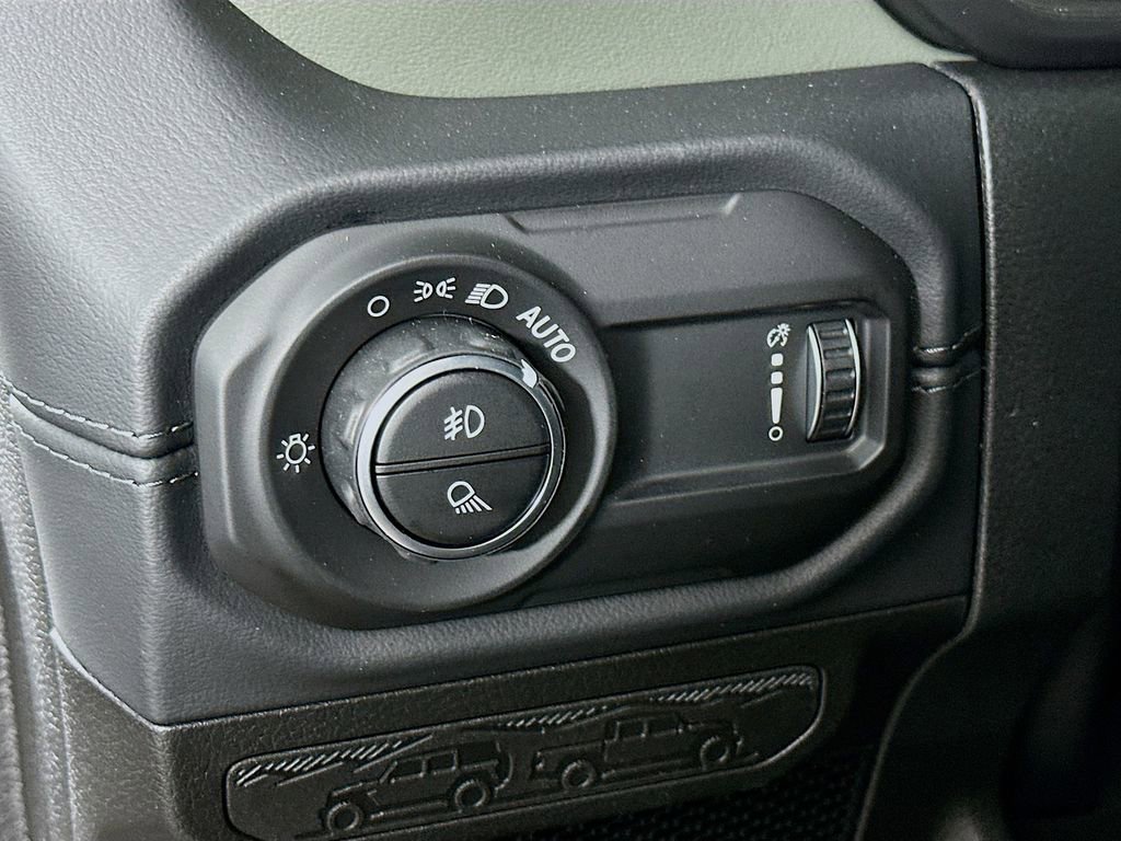 New 2026 Jeep Gladiator Mojave AWD/4WD image 15