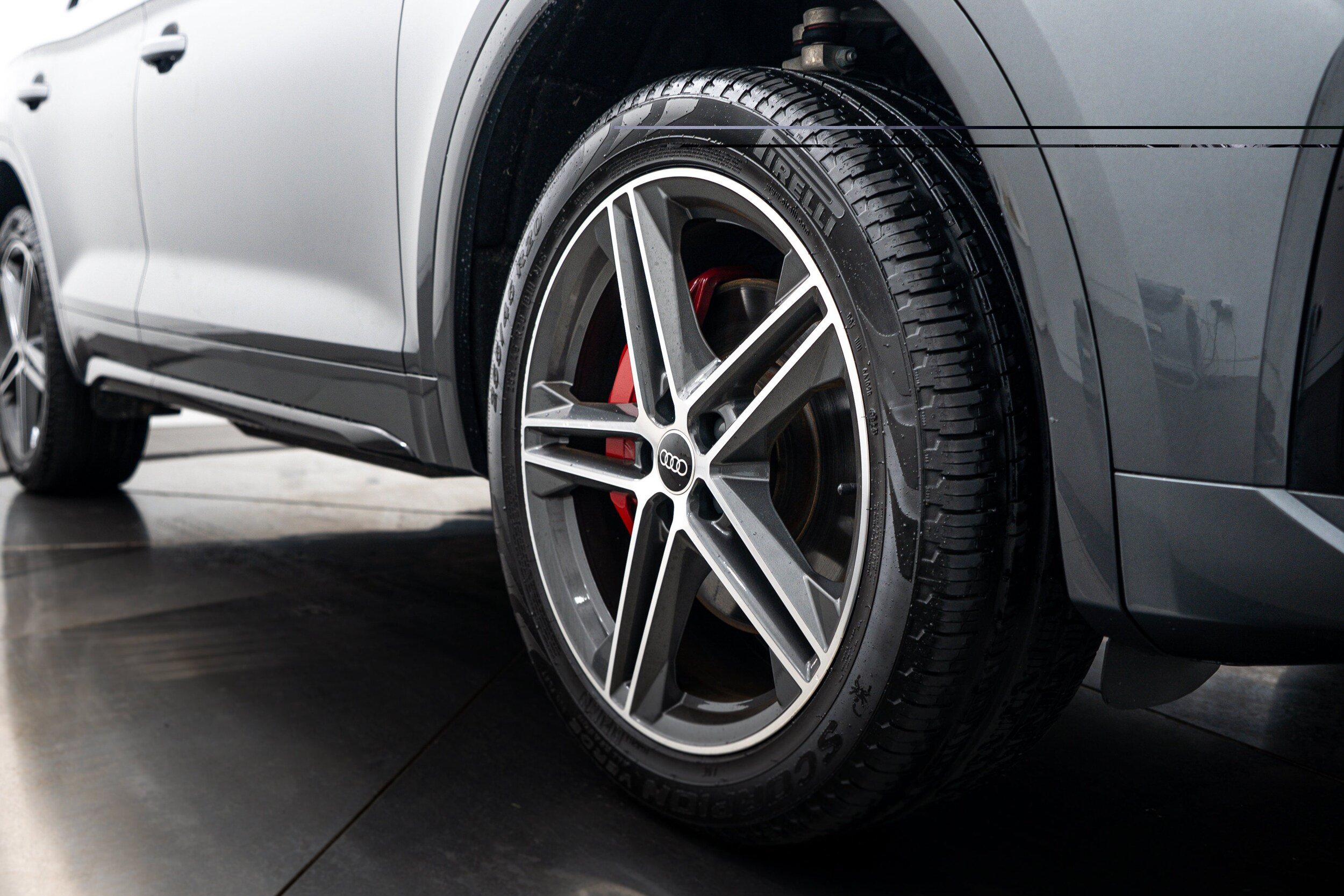 Certified 2025 Audi Q5 e Premium Plus w/ Premium Plus Package AWD/4WD image 24