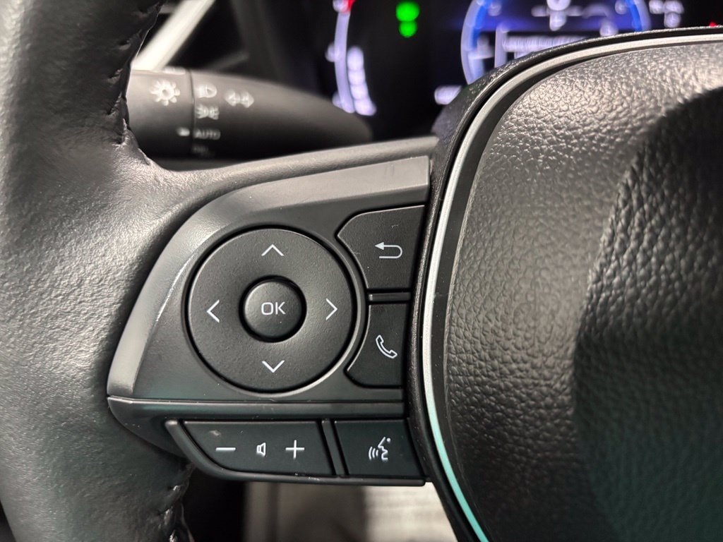 Used 2026 Toyota Corolla SE FWD image 19