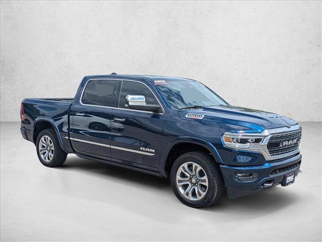 Used 2022 RAM 1500 Limited w/ Body Color Bumper Group AWD/4WD image 3