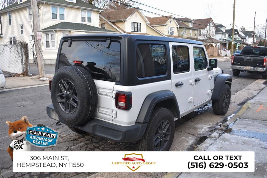Used 2025 Jeep Wrangler Sport S image 5