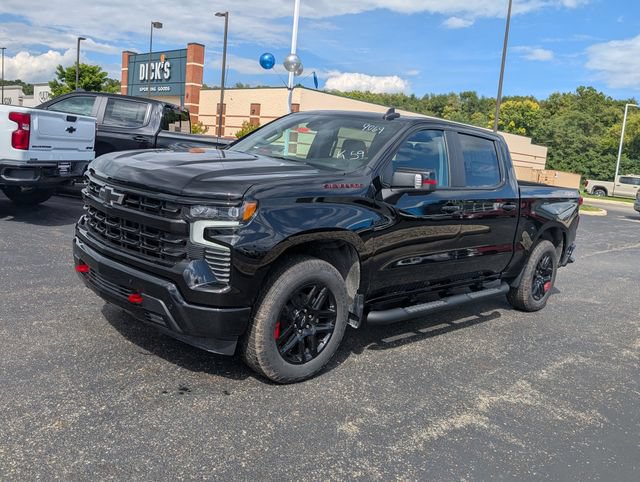 New 2026 Chevrolet Silverado 1500 RST w/ Redline Edition AWD/4WD image 3