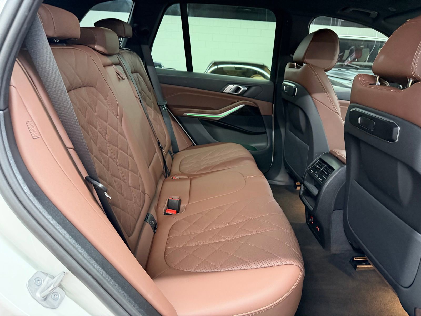 Used 2025 BMW X5 sDrive40i w/ M Sport Package image 23