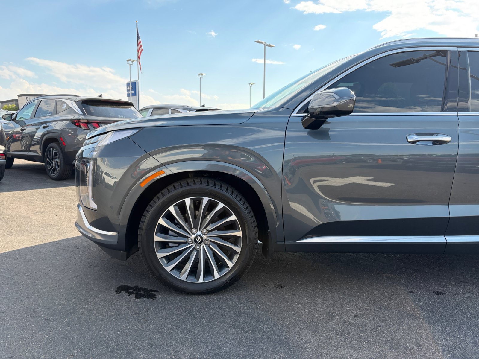 Used 2023 Hyundai Palisade Calligraphy w/ Winter Package AWD/4WD image 10