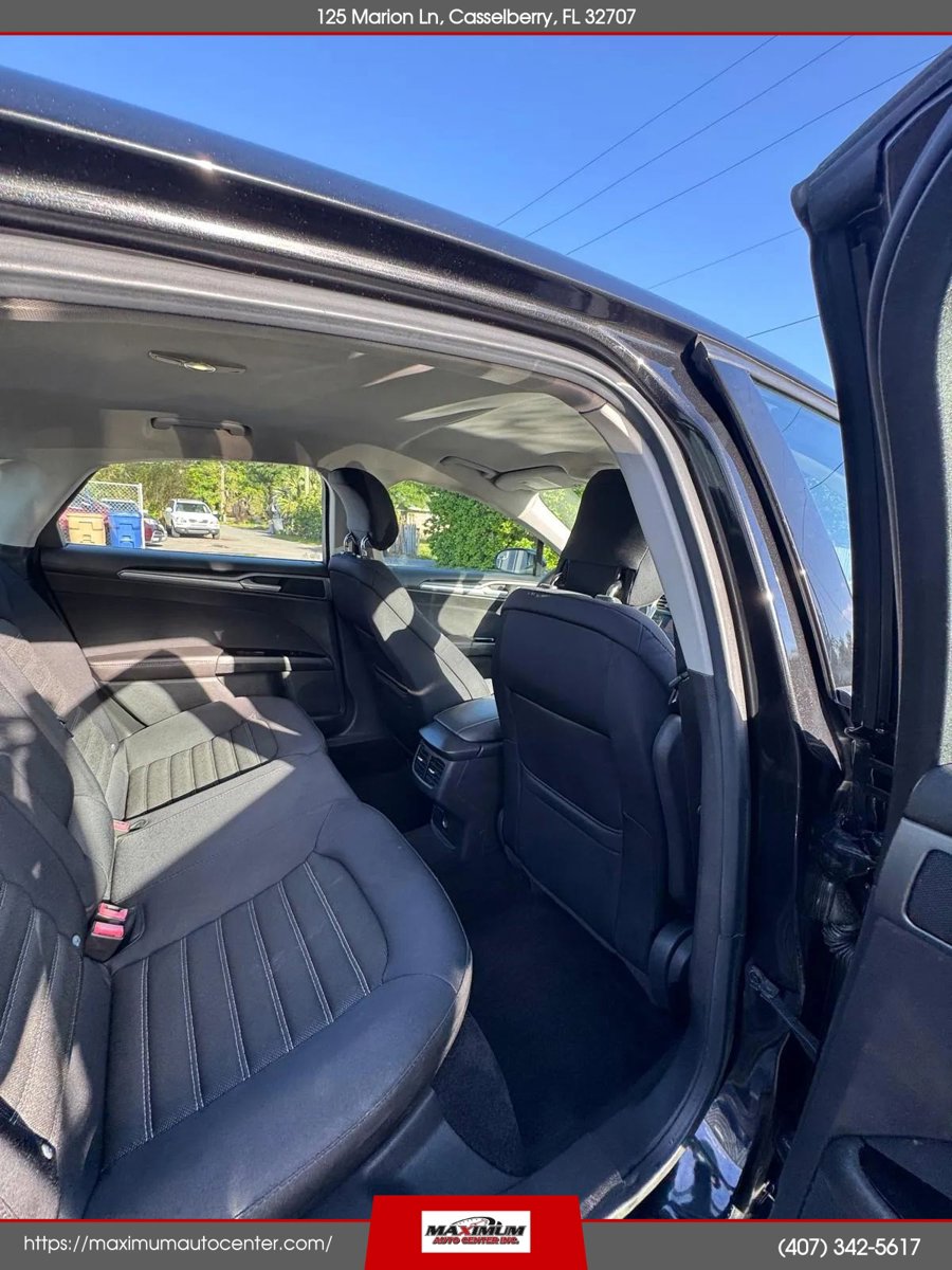 Used 2013 Ford Fusion SE image 14