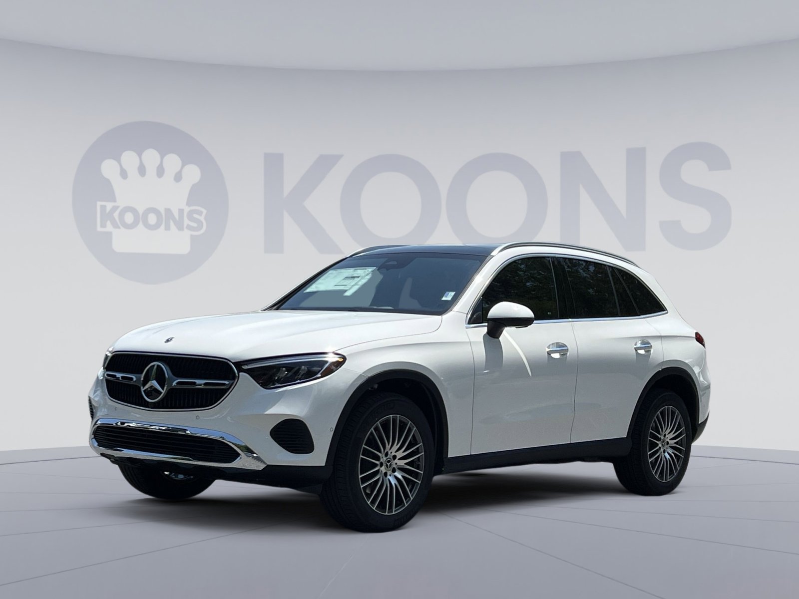 Certified 2025 Mercedes-Benz GLC 300 4MATIC image 1