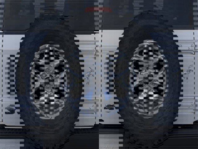 New 2025 Ford Bronco Badlands image 24