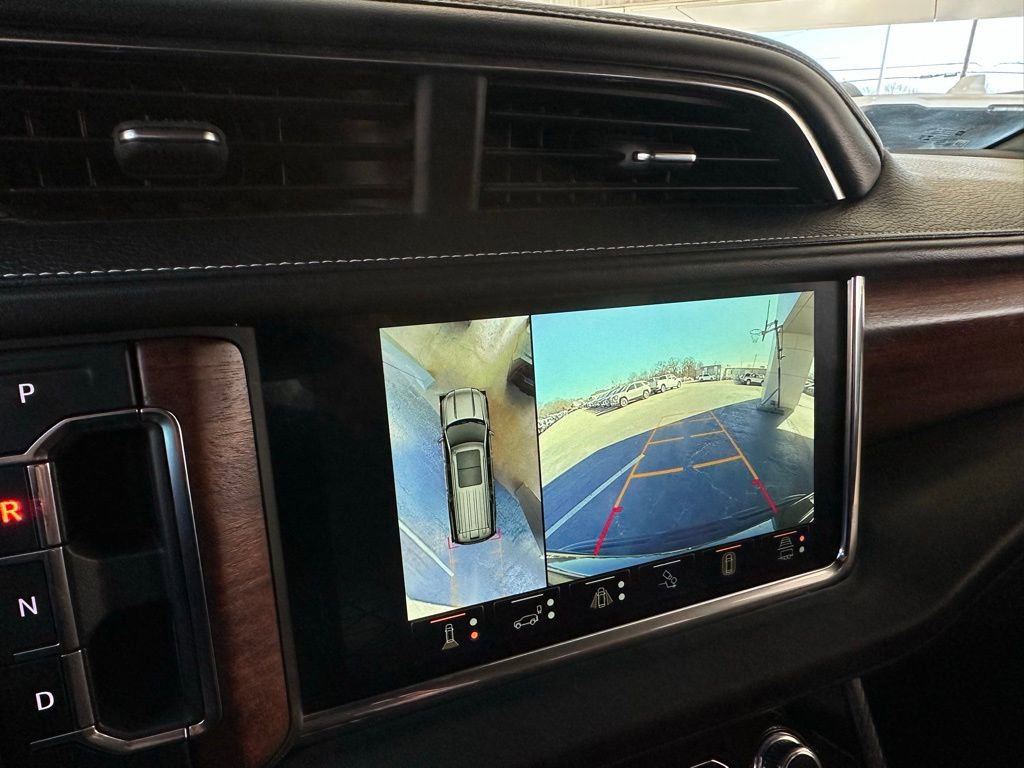 Used 2023 GMC Yukon Denali Ultimate AWD/4WD image 28