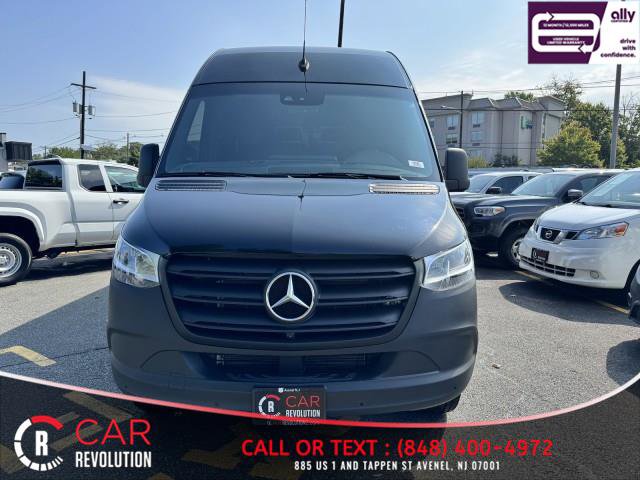 Used 2024 Mercedes-Benz Sprinter 2500 image 2