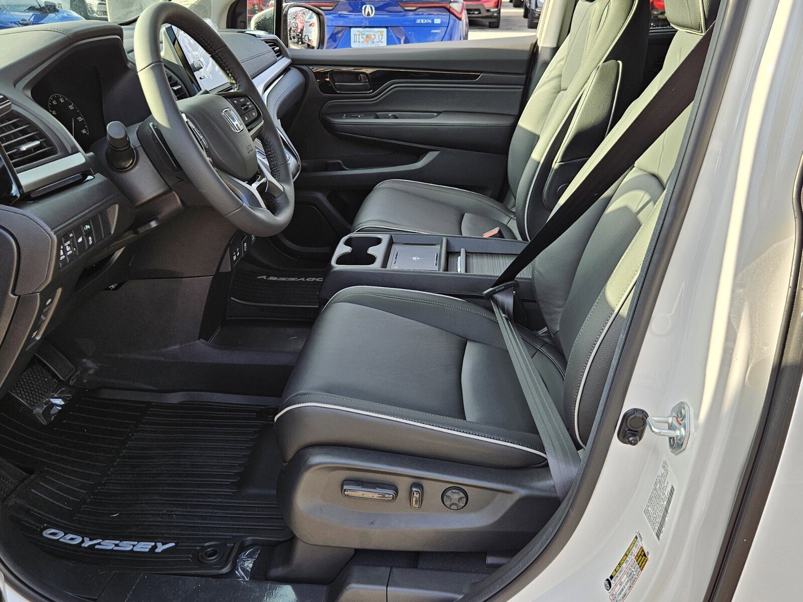 New 2026 Honda Odyssey Touring image 12