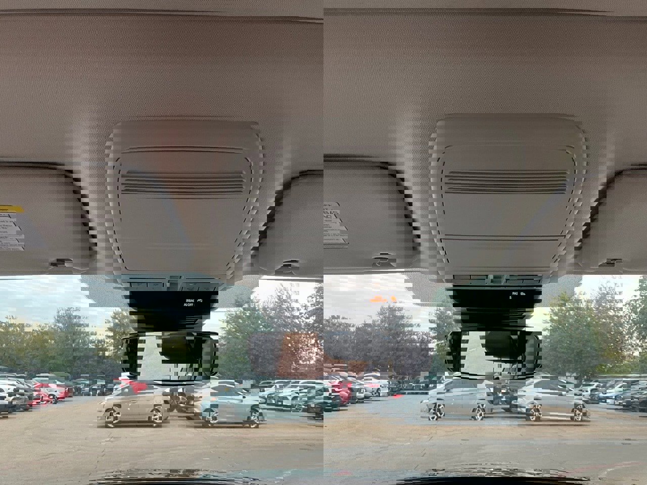 Used 2025 MAZDA CX-70 3.3 Turbo w/ Preferred Package image 17