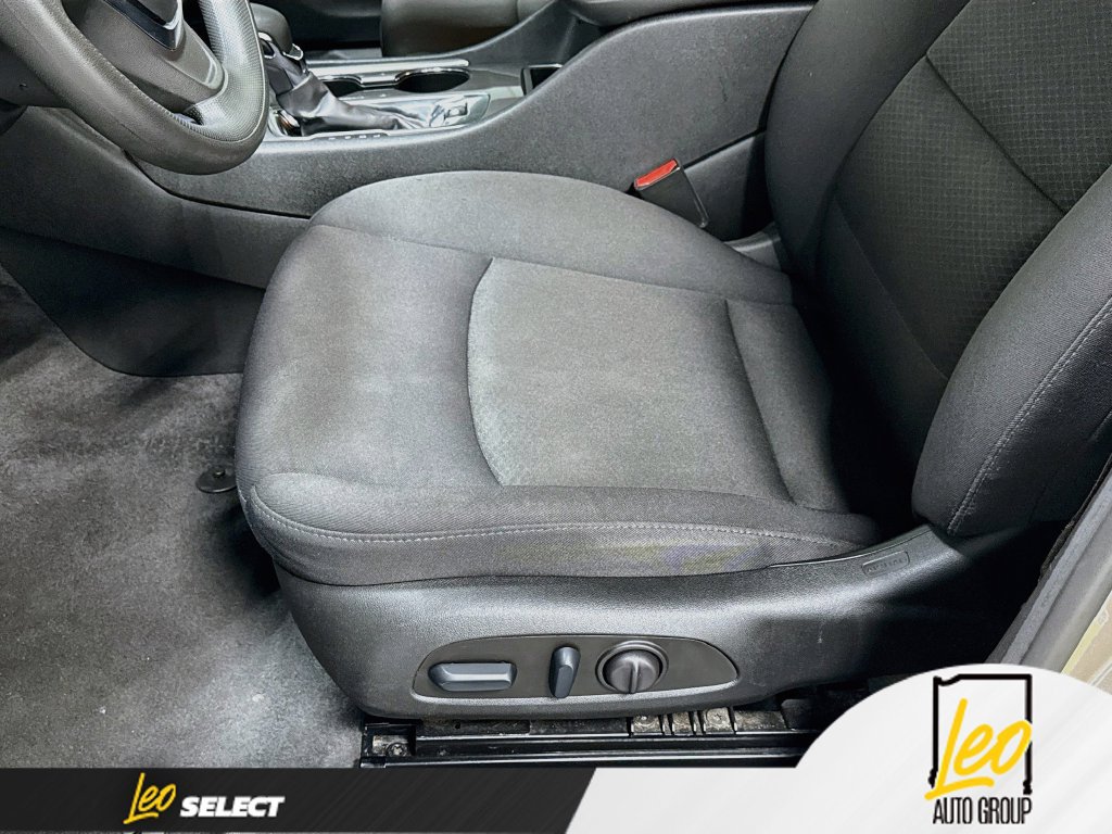 Used 2025 Chevrolet Malibu LT FWD image 20