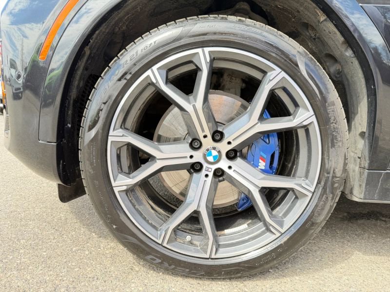 Used 2024 BMW X6 xDrive40i w/ Premium Package image 35