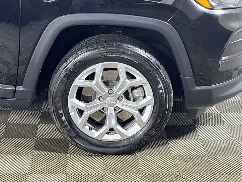 Used 2024 Jeep Compass Sport AWD/4WD image 22