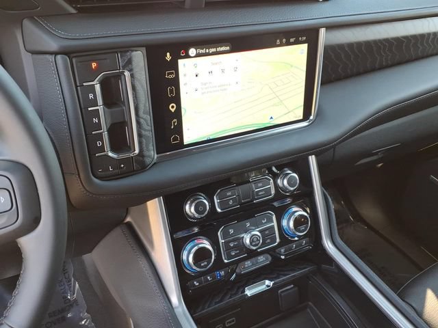 Used 2024 GMC Yukon Denali AWD/4WD image 5