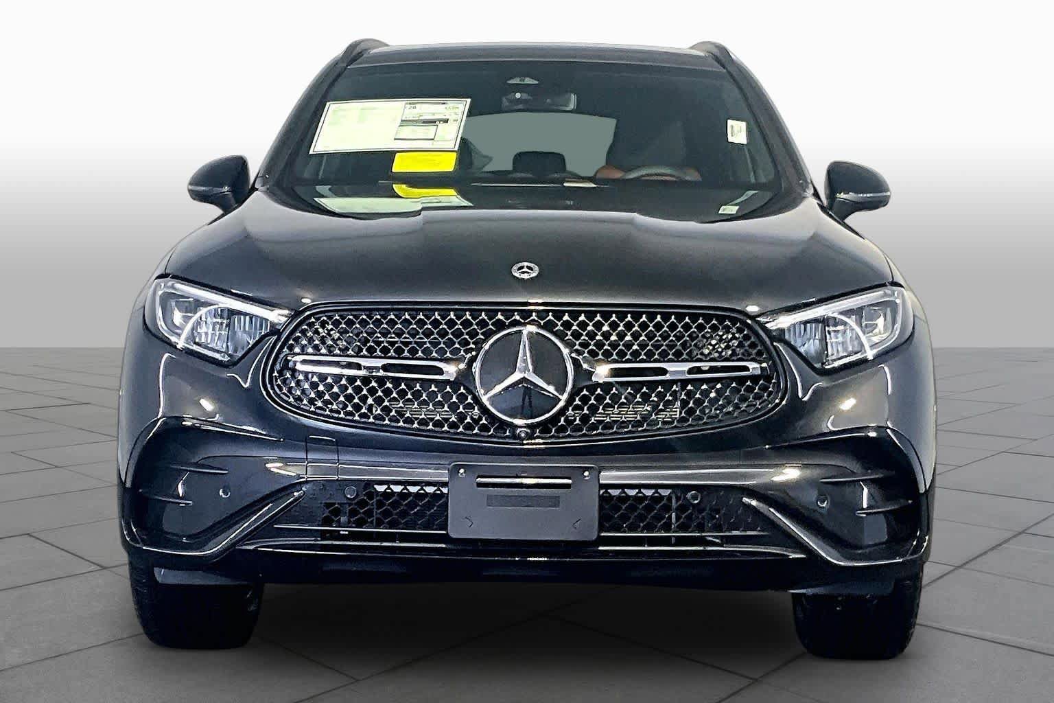 New 2026 Mercedes-Benz GLC 300 4MATIC image 2